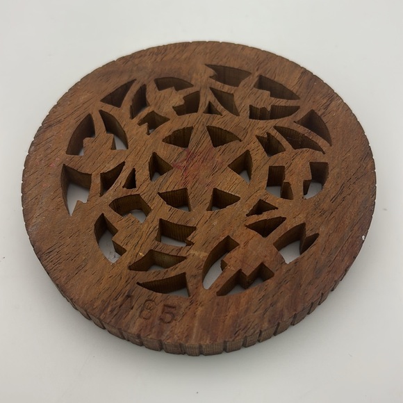 Vintage Carved Wood Coaster Trivet Made in India - Picture 3 of 3